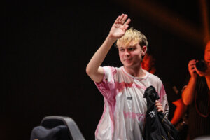 benjyfishy of Team Heretics